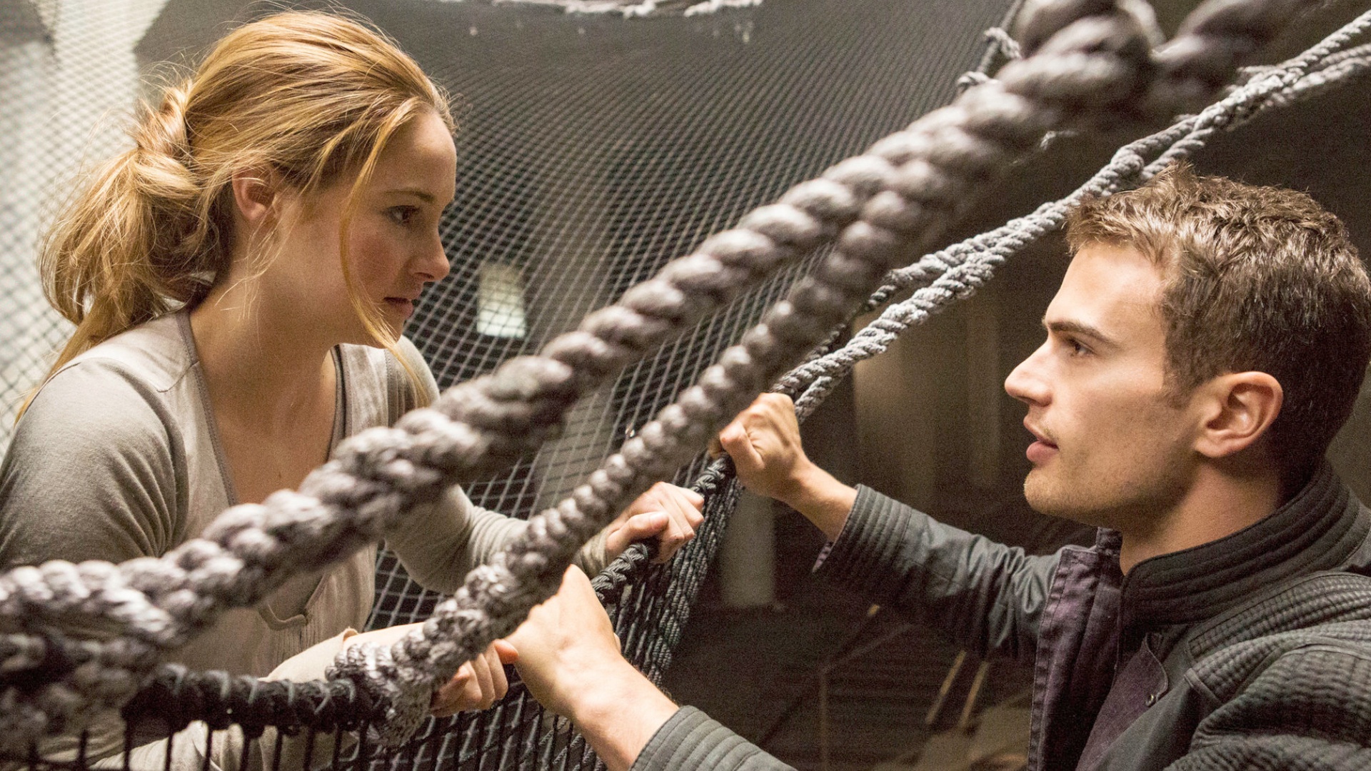 News: Divergent - Um einen der größten Rivalen von Tribute von Panem war es lang still, jetzt steht ein überraschendes Bücher-Comeback bevor