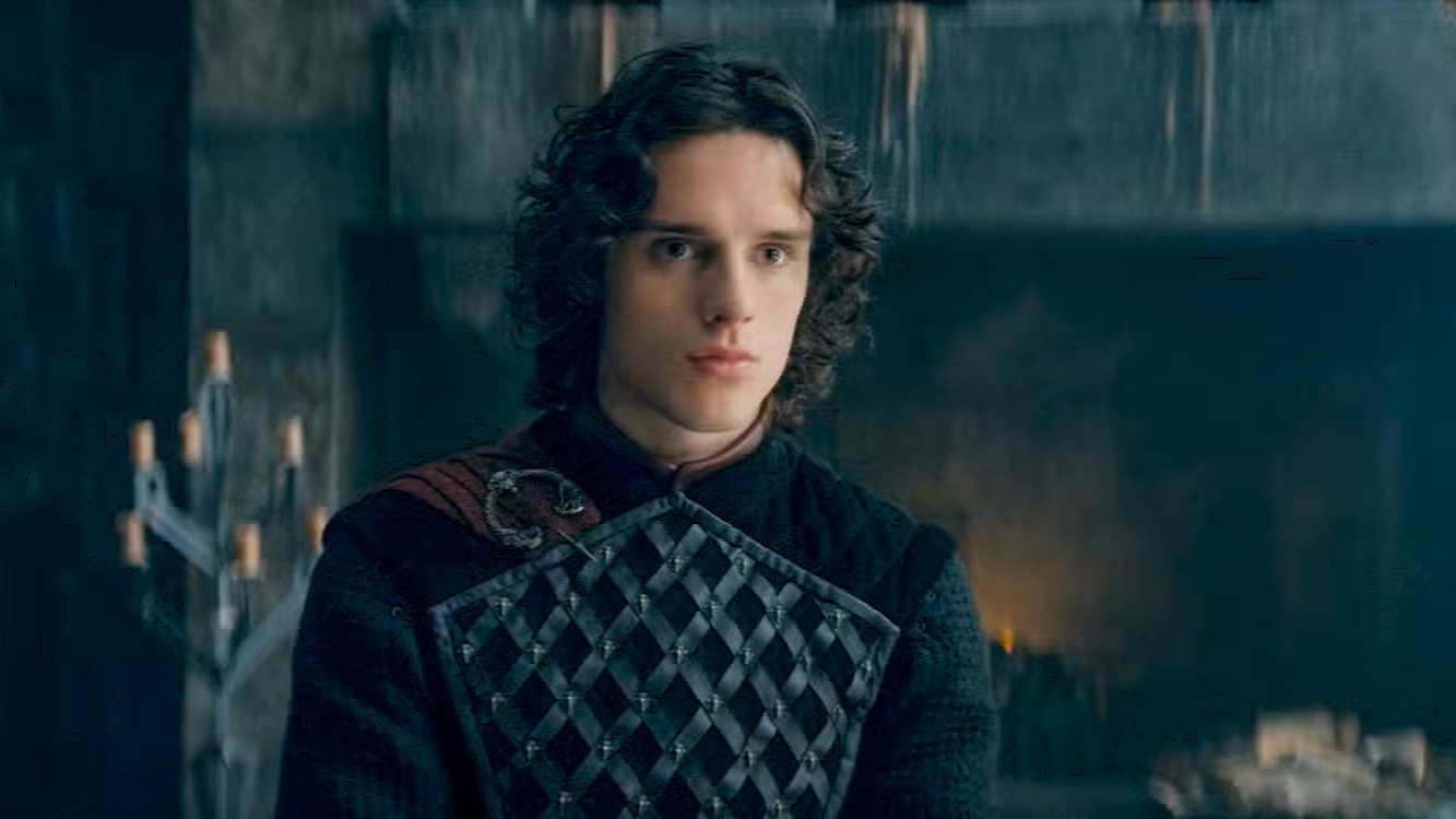 News: Game of Thrones - »Sie haben mich gefragt, ob ich ein Polster will« - Für eine der emotionalsten Szenen in House of the Dragon musste ein Schauspieler einiges über sich ergehen lassen