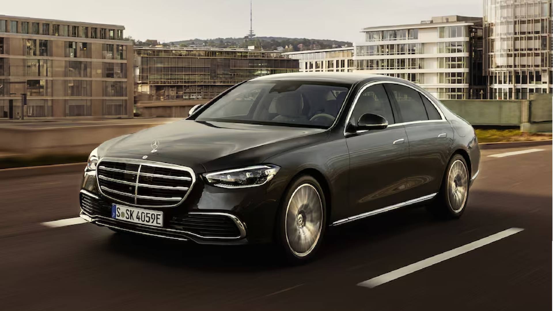 News: Autonomes Fahren - Mercedes war der erste Hersteller mit selbstfahrenden Autos der Stufe 3 - vier Jahre später zieht man jetzt die Reißleine