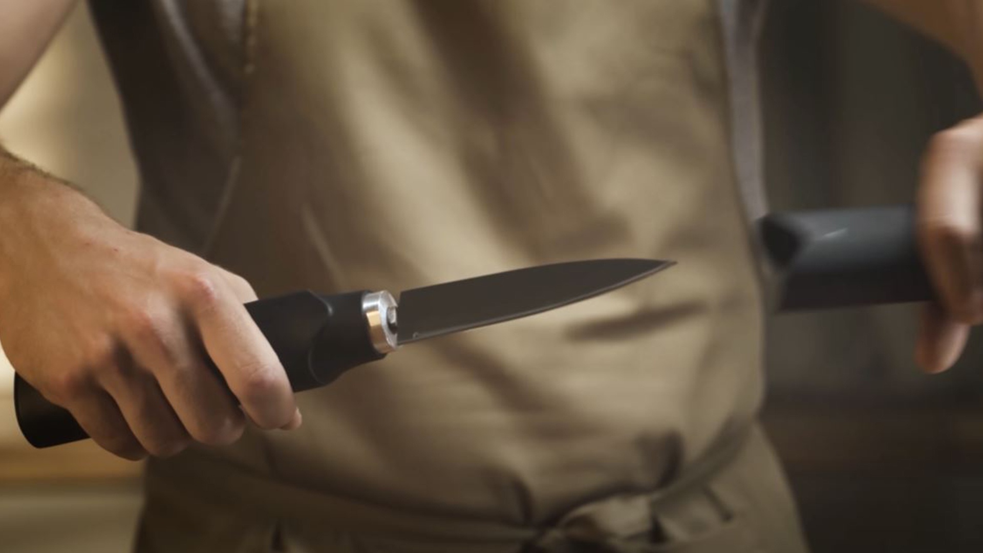#»Das schärfste Messer der Welt« verwendet Ultraschall und wird gerade auf Kickstarter finanziert