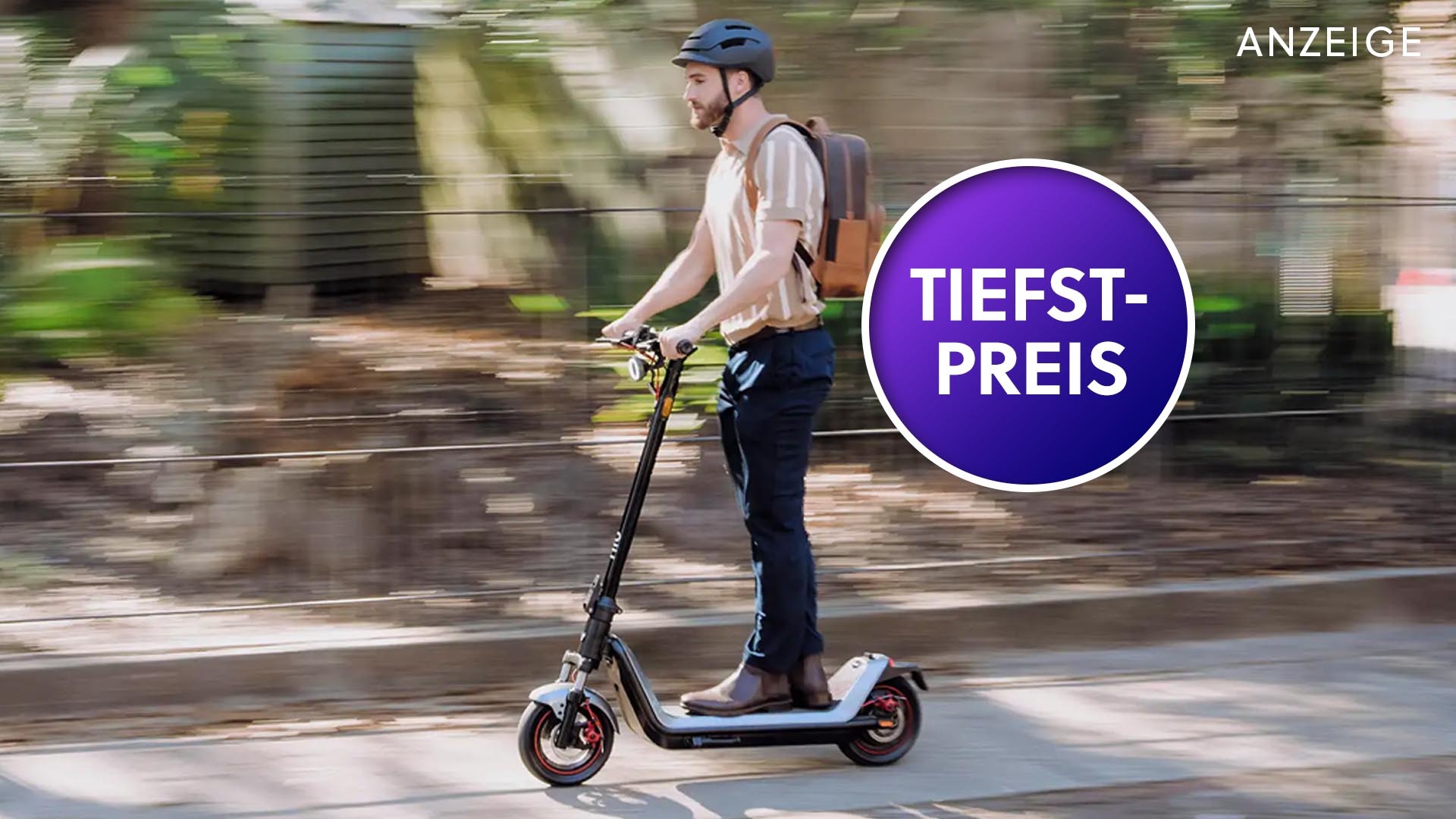 E-Scooter-Sportwagen - Mächtiger Akku, Straßenzulassung und jetzt ohne MwSt zum Bestpreis bei MediaMarkt! [Anzeige]