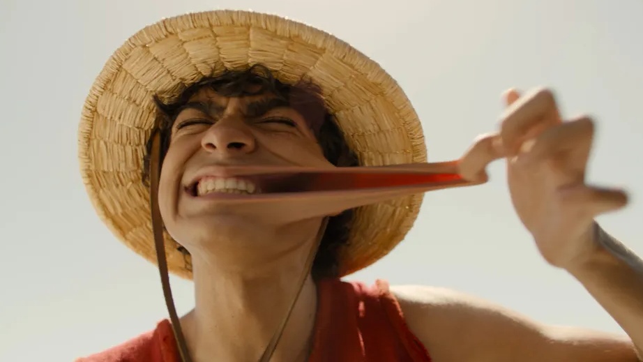 News: One Piece - »Schläft der Mann denn jemals?« - Fans können es kaum fassen, wie viel Eiichiro Oda bei der Netflix-Serie mit anpackt