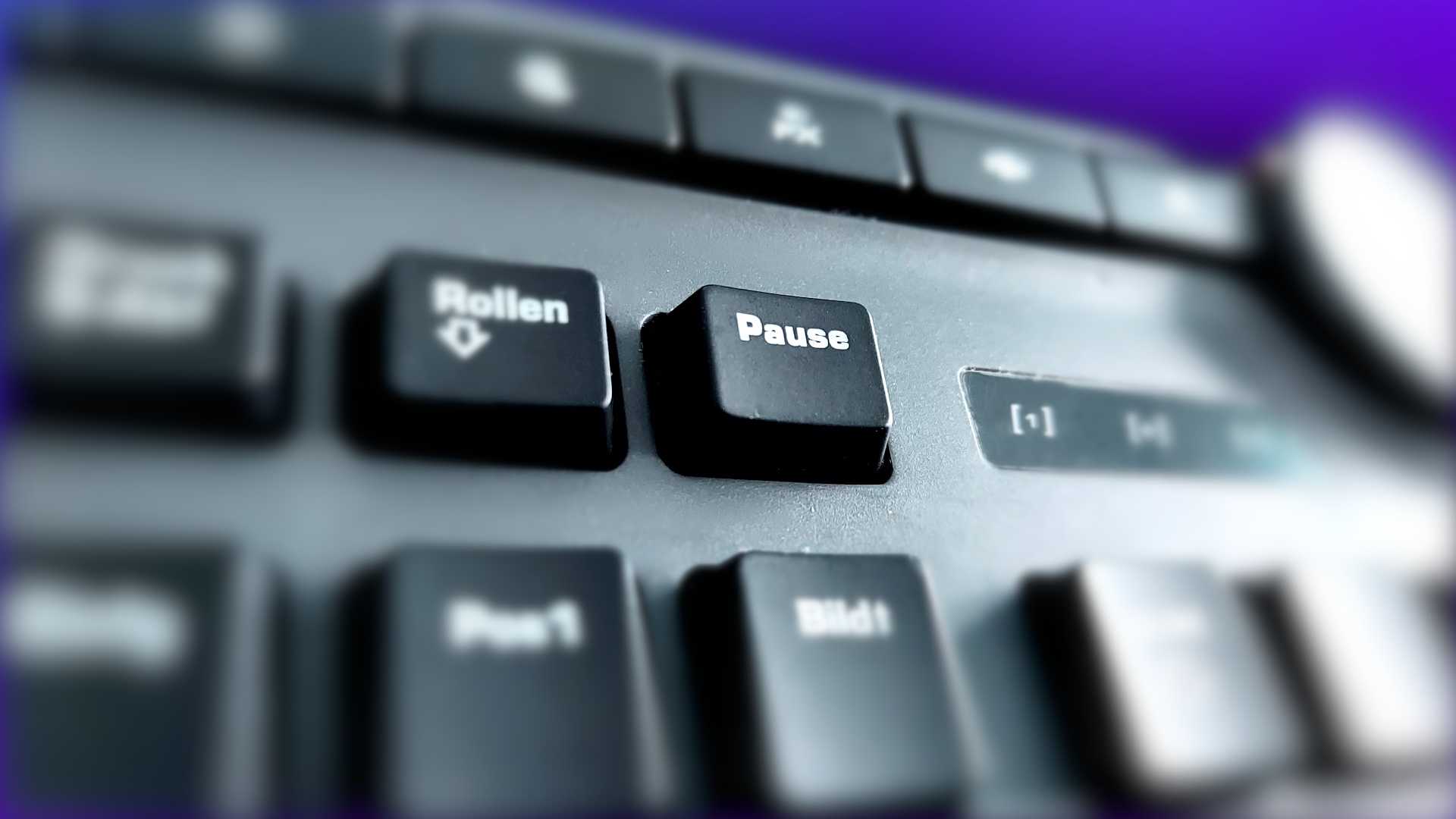 #Es gibt eine Taste auf eurer Tastatur, die ihr bestimmt nie genutzt habt: Die überraschende Erklärung für die Pause-Taste