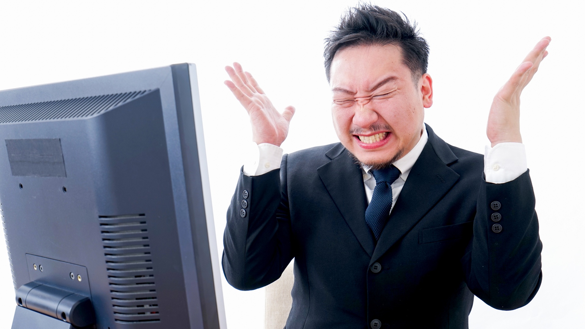 News: PC-Problem - »Ich verliere den Verstand«: Sein Rechner startet jeden Tag exakt um 7:11 Uhr und keiner weiß, warum