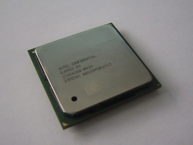 Intel Pentium 4 2,4 GHz