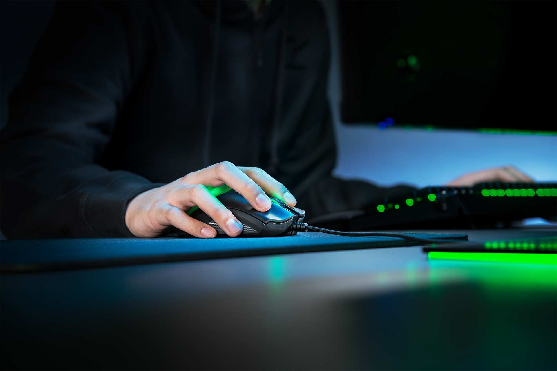 Razer GamingHardware, Watch Dogs Legion und PS4Games bei Amazon