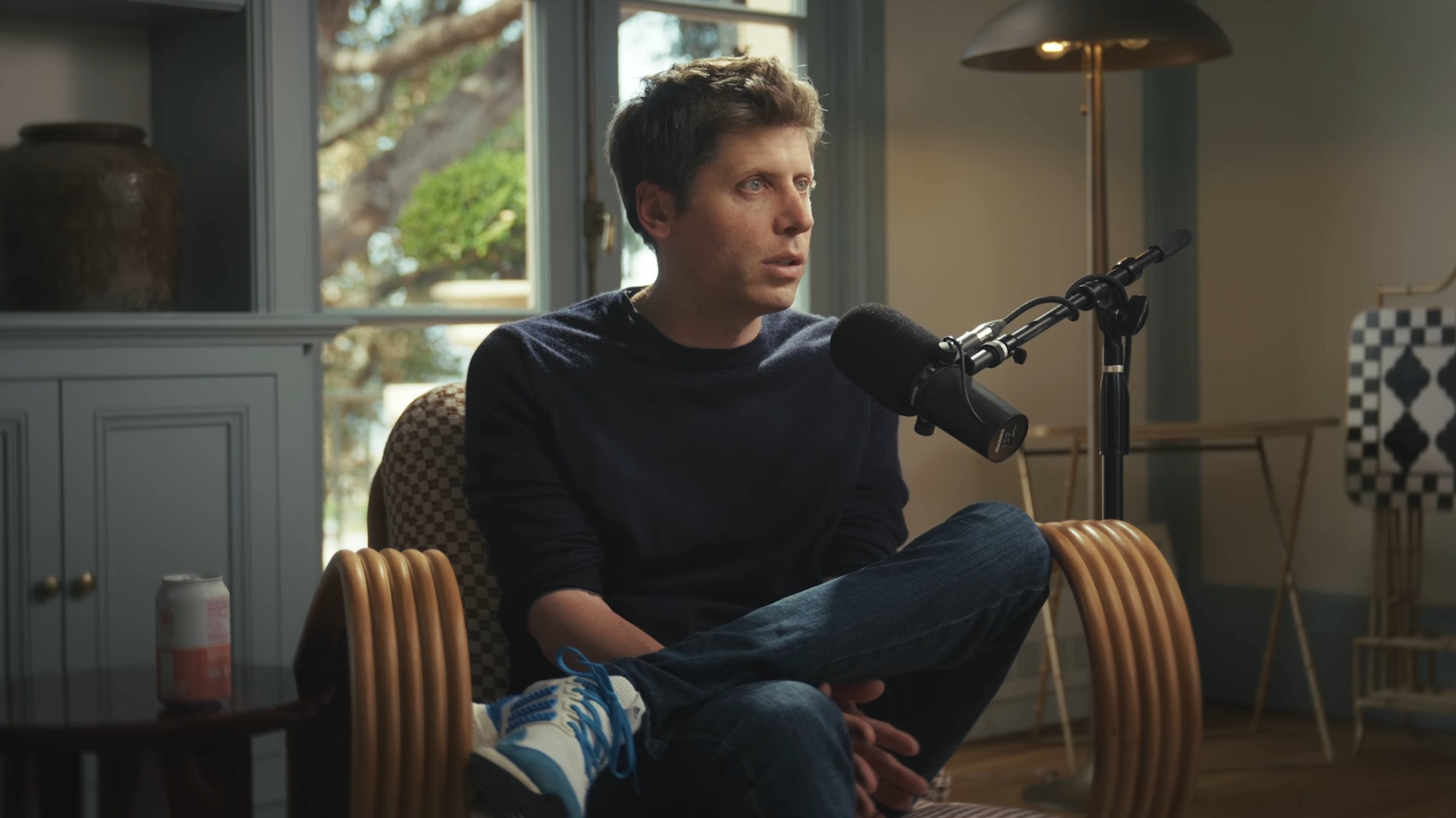 News: KI - »Wir werden uns beschweren, aber heimlich glücklich sein«: OpenAI-Chef Sam Altman glaubt nicht an die 4-Tage-Woche durch KI