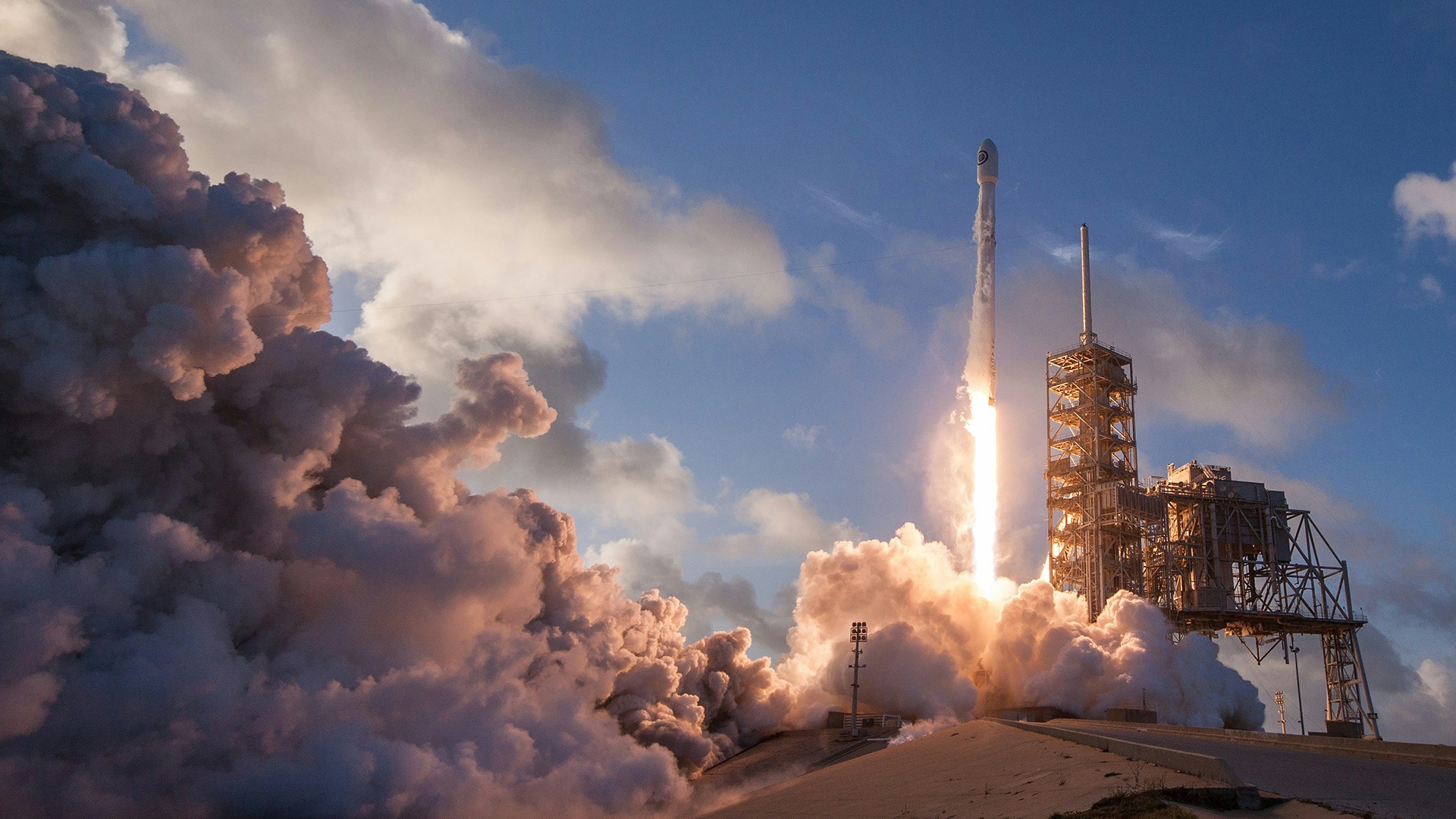 #Beeindruckendes Phänomen hat ernsten Hintergrund: SpaceX-Aurora ist eigentlich ein Atmosphärenloch – verursacht durch eine Rakete