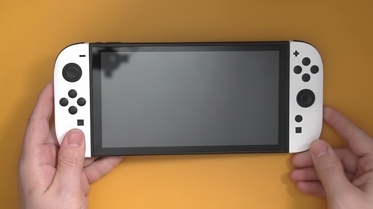 »Viel interessanter, als ich dachte« YouTuber zeigt Switch 2-Dummy mit überraschend hoher Qualität