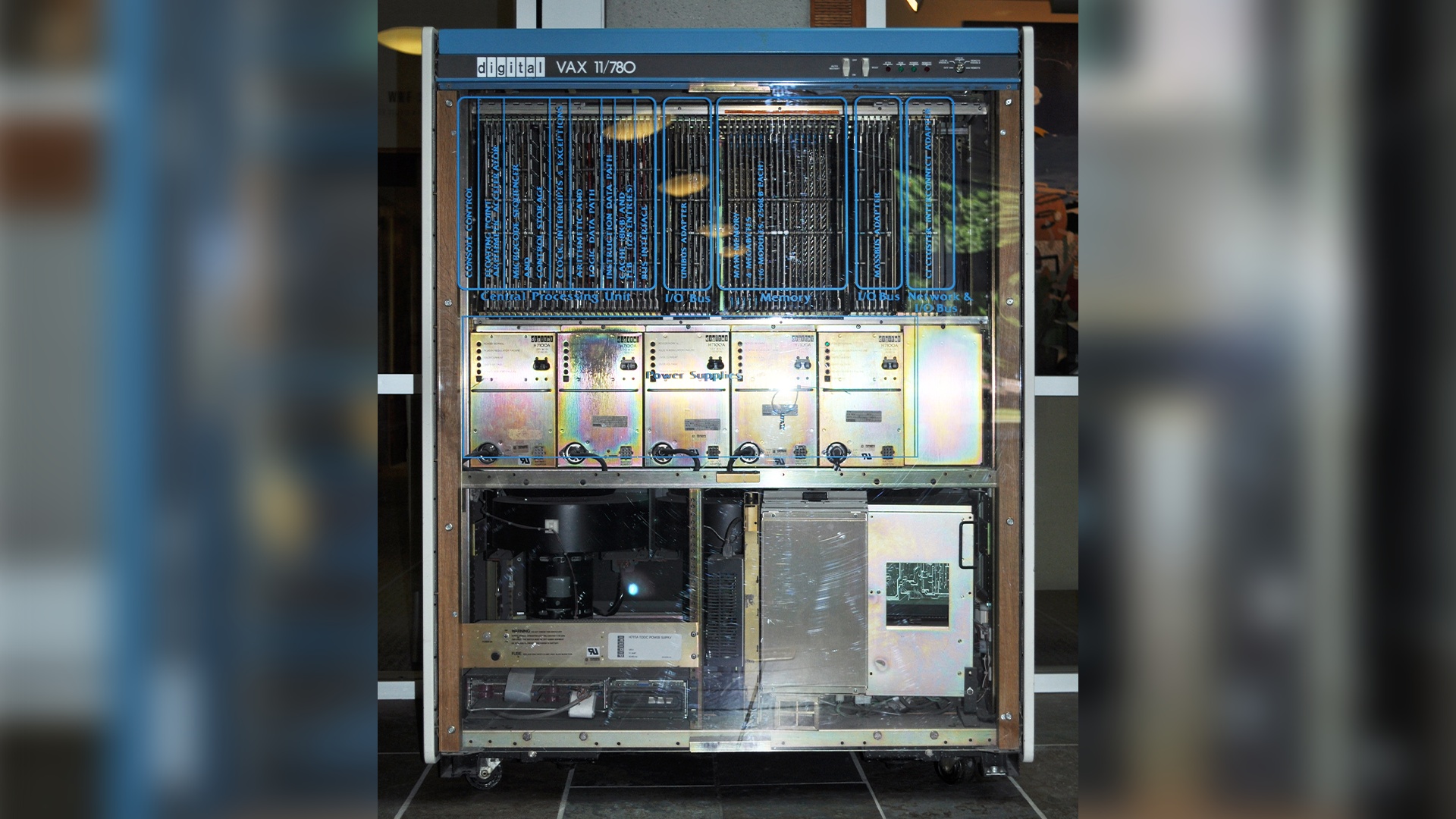 Wer hat's gesagt? - »Es gibt keinen Grund, warum jemand einen Computer zu Hause haben sollte« Dieser Satz kam 1977 ausgerechnet vom Chef der damals zweitgrößten Hardwarmefirma