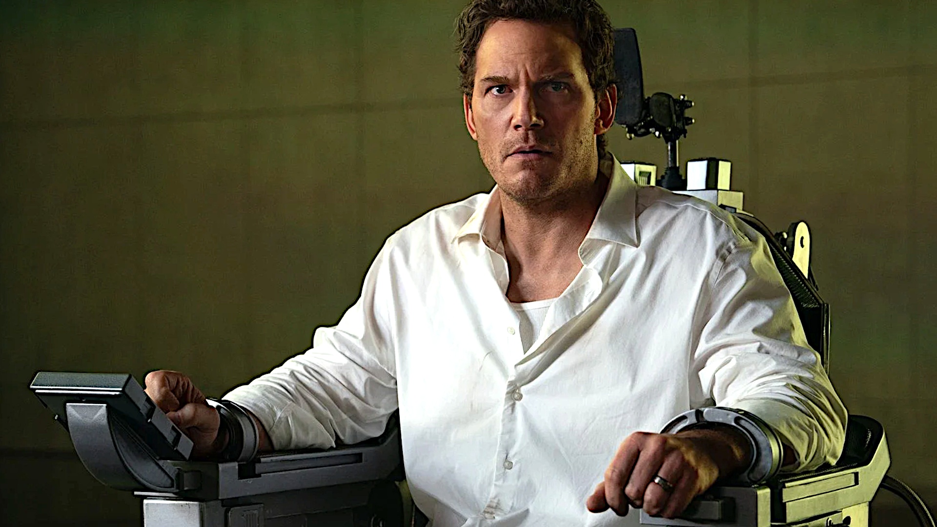 Video: Was wäre, wenn KI über uns richten würde? Im Action-Film Mercy muss Chris Pratt in 90 Minuten seine Unschuld beweisen