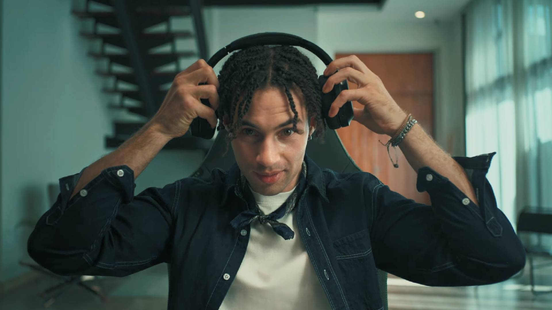 Project Motoko: Razer stellt neues Headset vor, das zum ultimativen KI-Assistenten werden soll