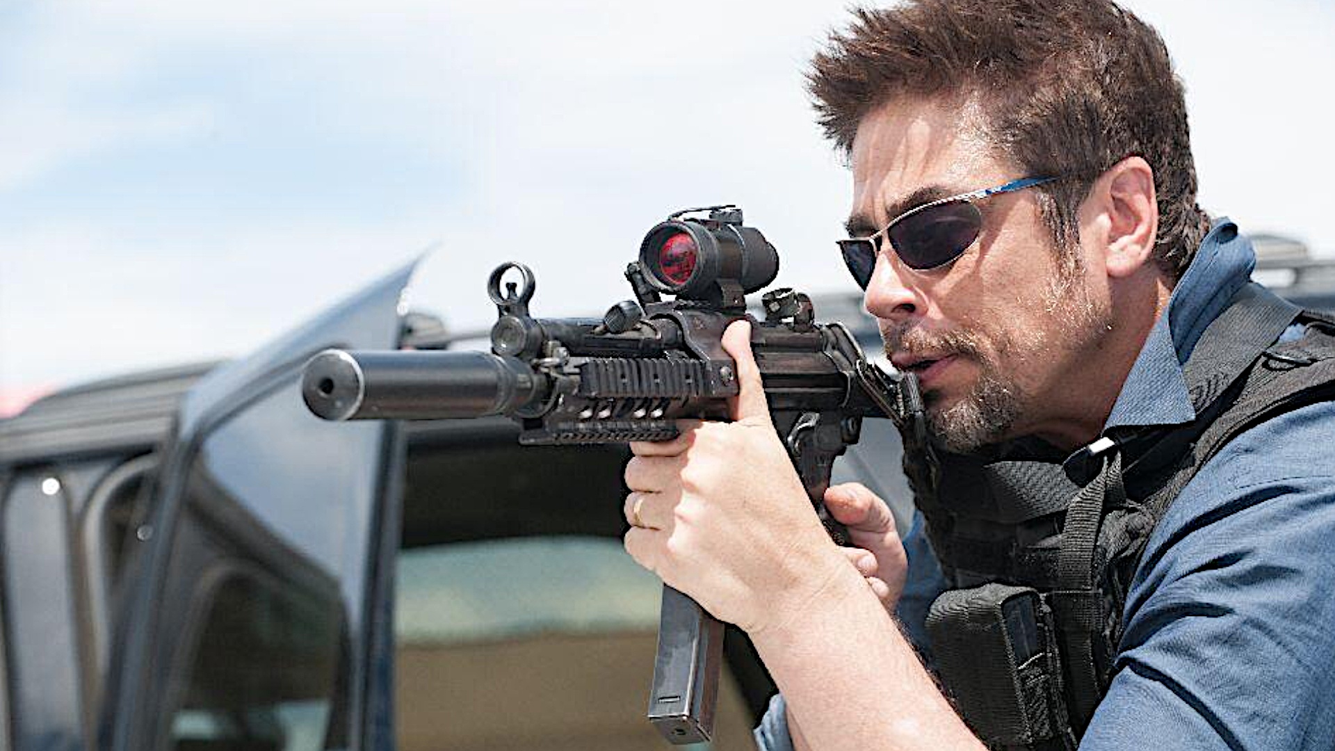 Video: Sicario: Der gefeierte Kartell-Thriller des Dune-Regisseurs mit Thanos-Darsteller Josh Brolin kehrt ins Kino zurück!