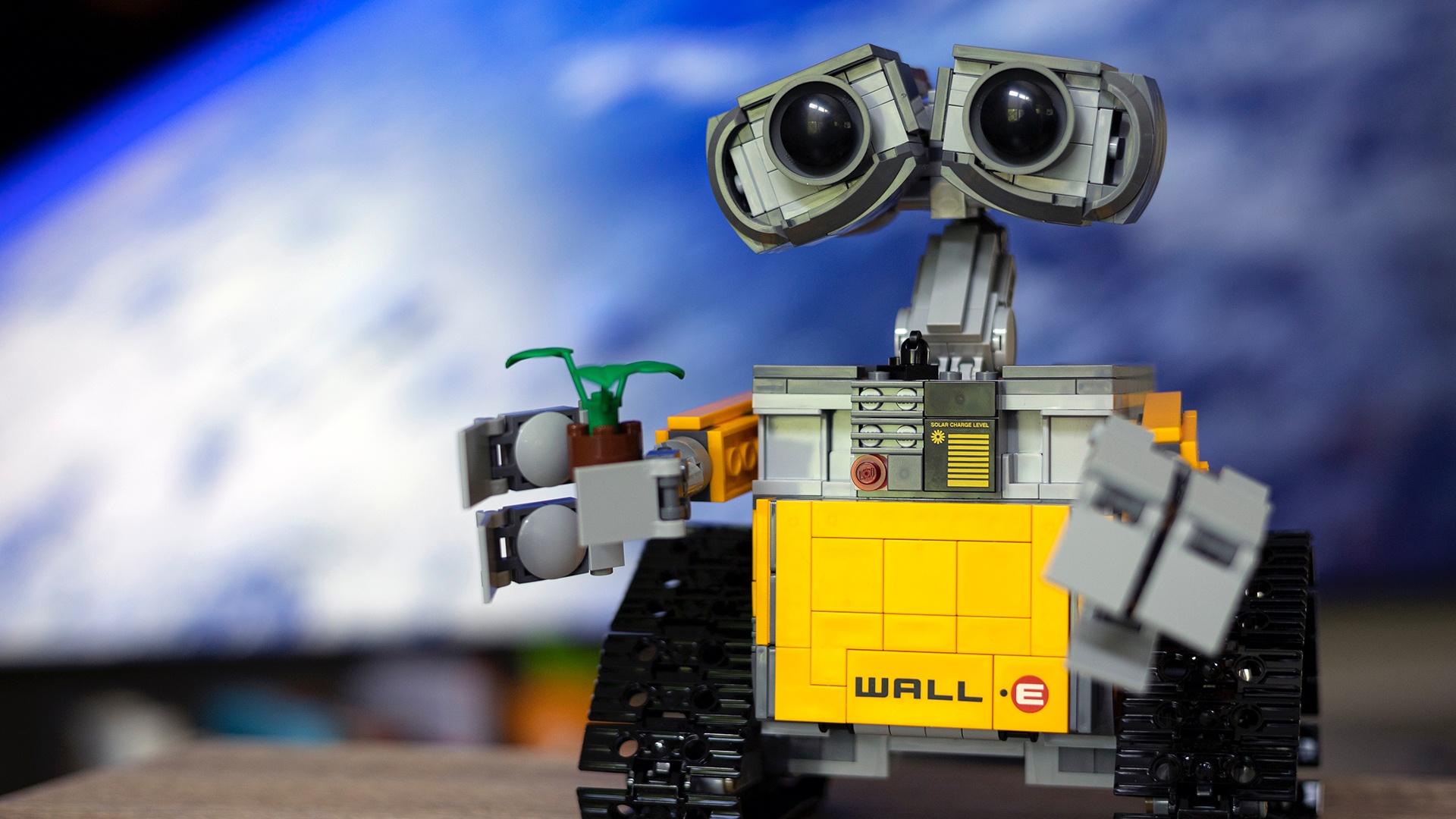 #Wall-E mit Beinen? Disney stellt niedlichen Roboter vor