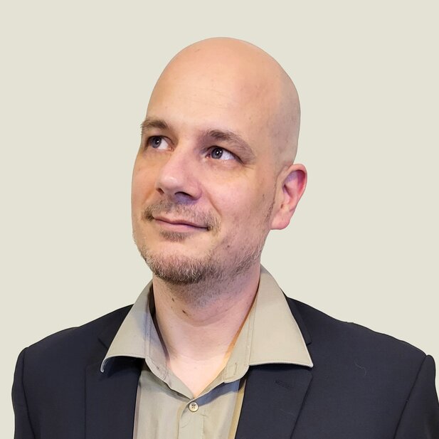 Profilbild von Denis Lucius Brown