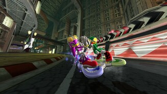 Sonic Free Riders