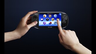 Playstation-Vita (2012): Um mit den immer dominanteren Smartphones konkurrieren zu können, kombinierte die Vita deren typische Touchscreen-Steuerung mit klassischen Bedienelementen (Analogsticks, Steuerkreuz etc). Besonderheit: Die Vita hat auf ihrer Rückseite ein Touchpad, dass aber nur selten sinnvoll zum Einsatz kommt.