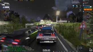 TrackMania 2: ValleyBei Online-Rennen gibt’s den Anzeigen-Overkill, auf Wunsch können wir aber auch alles ausblenden.