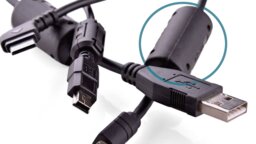 Diese seltsamen Zylinder-Knubbel an USB-Kabeln kennt ihr alle und sie sind wichtiger als ihr glaubt!