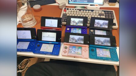 Onkel hat keine Lust mehr, dass sich seine Nichten und Neffen eine Switch teilen müssen - und schenkt ihnen kurzerhand 8 aufgemotzte 3DS