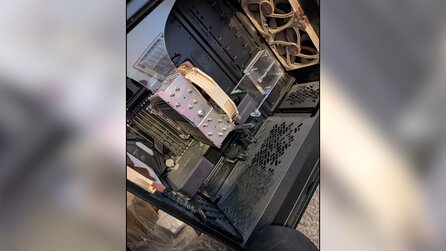 Glückspilz ersteigert ein verdrecktes PC-Gehäuse für 19 Euro - bekommt Turbo-Rechner mit Hardware im Wert von 7.000 Euro geliefert