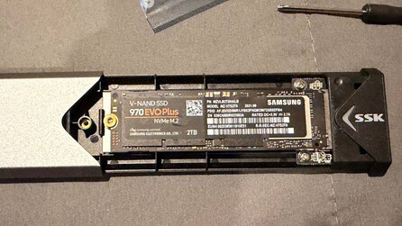 Spieler findet 2-TB-SSD, die jahrelang in einer Schreibtischschublade gelegen hatte – Wie wenn man Geld in einer alten Jackentasche findet