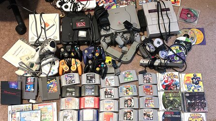 Retro-Fan macht bei Garagen-Sale unfassbaren Deal - bekommt vier legendäre Konsolen und haufenweise Spiele für gerade einmal 128 Euro