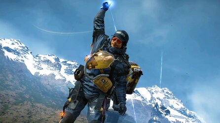Death Stranding 2-Spieler ist gerade auf einer Zipline unterwegs, als die von einem anderen Spieler abgebaut wird und ihm einen Freiflug Richtung Felswand beschert