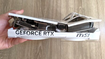 Mutiger PC-Spieler kauft völlig demolierte RTX 5070-Grafikkarte für 300 Euro - und macht damit den Deal seines Lebens