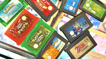 Spieler kauft online einen Game Boy, ohne Bilder gesehen zu haben und bekommt zwei GBA SPs und einen Haufen fantastischer Spiele