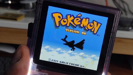 Gamer-Dad baut leuchtenden GBC für seine Tochter zu Weihnachten, damit sie Pokémon Gold drauf zocken kann