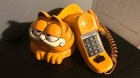 Jahrelang wurden Garfield-Telefone an die französische Küste gespült - Erst nach 35 Jahren wurde herausgefunden, was dahintersteckt