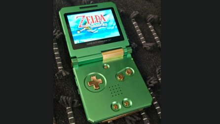 Nintendo-Fan sucht nach speziellem GBA SP, findet ihn aber nicht - baut sich dann aus Metall einfach einen viel cooleren