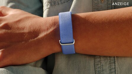 Das neuste Fitbit-Modell hat kein Display und ist für mich die sogar bessere Wahl zu den Smartwatches!