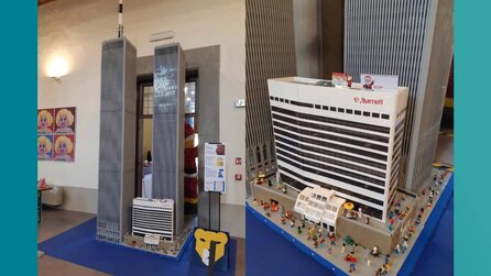 200.000 Klötzchen, 200 kg, fast 5 Meter hoch: Zwei LEGO-Fans bauen gigantisches Twin Towers-Modell