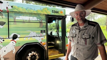Michael Bowen (51) kündigte seinen Job als Pfarrer, um Busfahrer bei Disney World zu werden - Es ist das beste aus 2 Welten