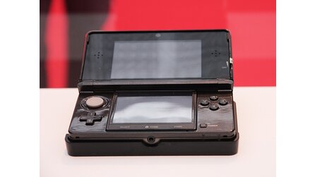 Nintendo 3DS - eStore - Zum Europa-Release verfügbar