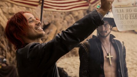 One Piece: Mihawk-Schauspieler zerlegt beliebte Fan-Theorie zu seinem Schwert - und zieht dabei gleich noch Shanks durch den Dreck