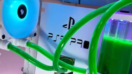 Bastler zerlegt die PS5 Pro komplett und zeigt, wie cool ein PlayStation-PC aussehen könnte