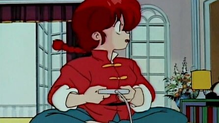 Dieses Foto von 1996 zeigt die Ranma 12-Erfinderin beim Zocken auf einer superseltenen PS1 und sie verwendet dabei sogar den Tekken-Spezialgriff