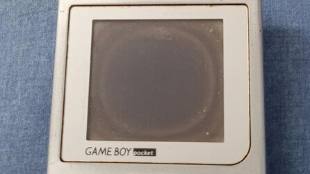 Nach 20 Jahren erhält ein Nintendo-Fan seinen gestohlenen Game Boy von einem Freund zurück - sein Zustand ist erschreckend