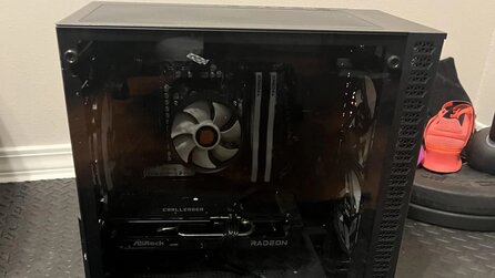 PC-Fan kauft seiner Frau unverschämt günstigen Gaming-PC mit 32 GB RAM auf Facebook und fühlt sich jetzt so, als hätte er jemanden ausgeraubt