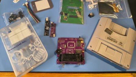 Cleverer Spieler pfeift auf einen echten Game Boy und baut ihn sich aus einem Super Game Boy für den SNES einfach selbst