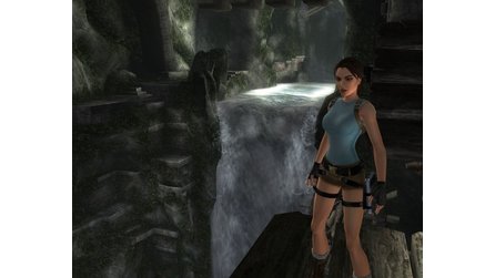 Tomb Raider: Anniversary - Lara Croft-Models beim Foto-Shooting