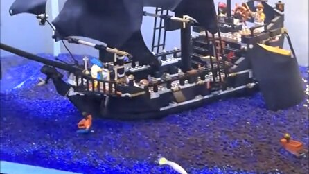 LEGO-Fan versenkt Hogwarts und die Black Pearl in seinem Aquarium und das sieht zwar cool aus, würden wir aber nicht empfehlen