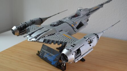 Wir haben den LEGO N-1 Starfighter gebaut und waren nach anfänglicher Skepsis überzeugt