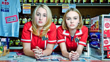 Yoga Hosers - Trailer: Kevin Smiths Horror-Komödie mit Johnny Depp