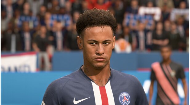 FIFA 20Die Spielermodelle sehen (zumindest bei prominenten Spielern wie Neymar) wieder top aus, selbst die Löckchen und die Tattoos von Neymar stimmen.