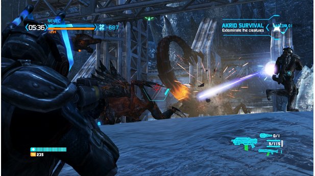 Lost Planet 3 - Multiplayer-ModusIm Multiplayer von Lost Planet 3 kämpft ihr unter anderem gegen wellenartig angreifende Akridenhorden.