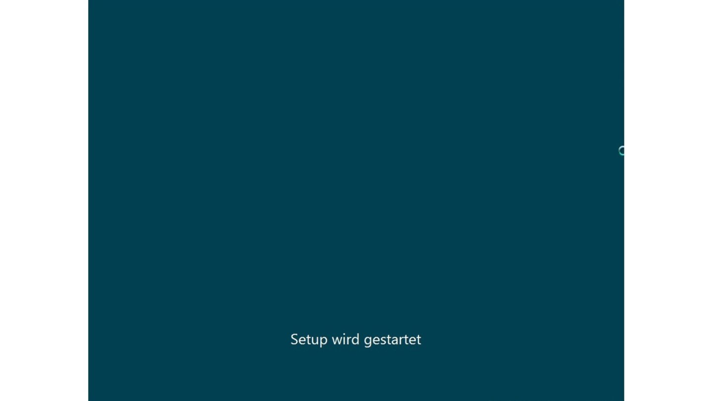 Haben Sie nicht auf »Computerreparaturoptionen« geklickt, startet »Jetzt installieren« die eigentliche Installation der Windows 8 Beta...